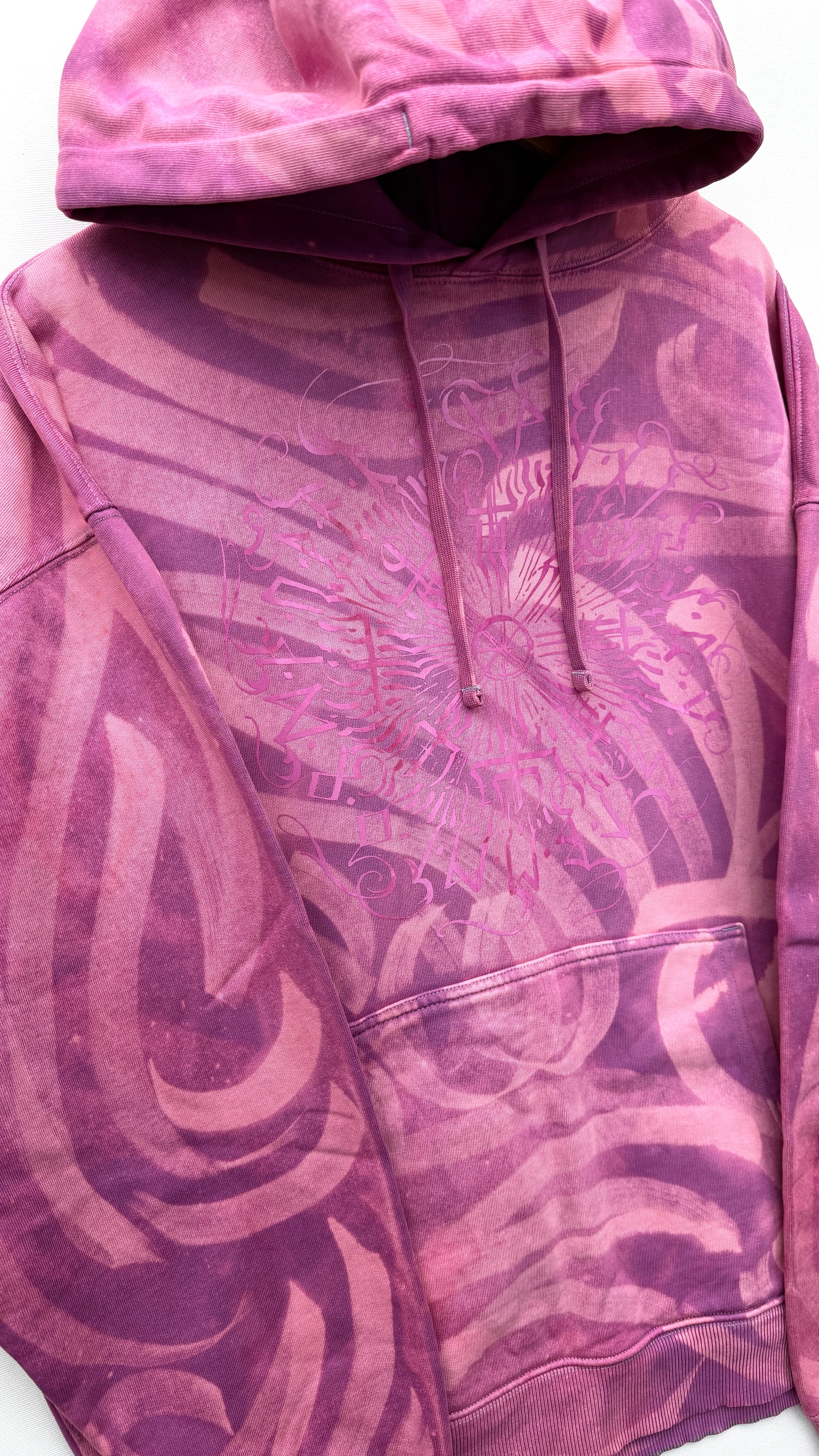 Hand-painted Viking Vegvisir hoodie, handmade streetwear from Finland | Helsinki