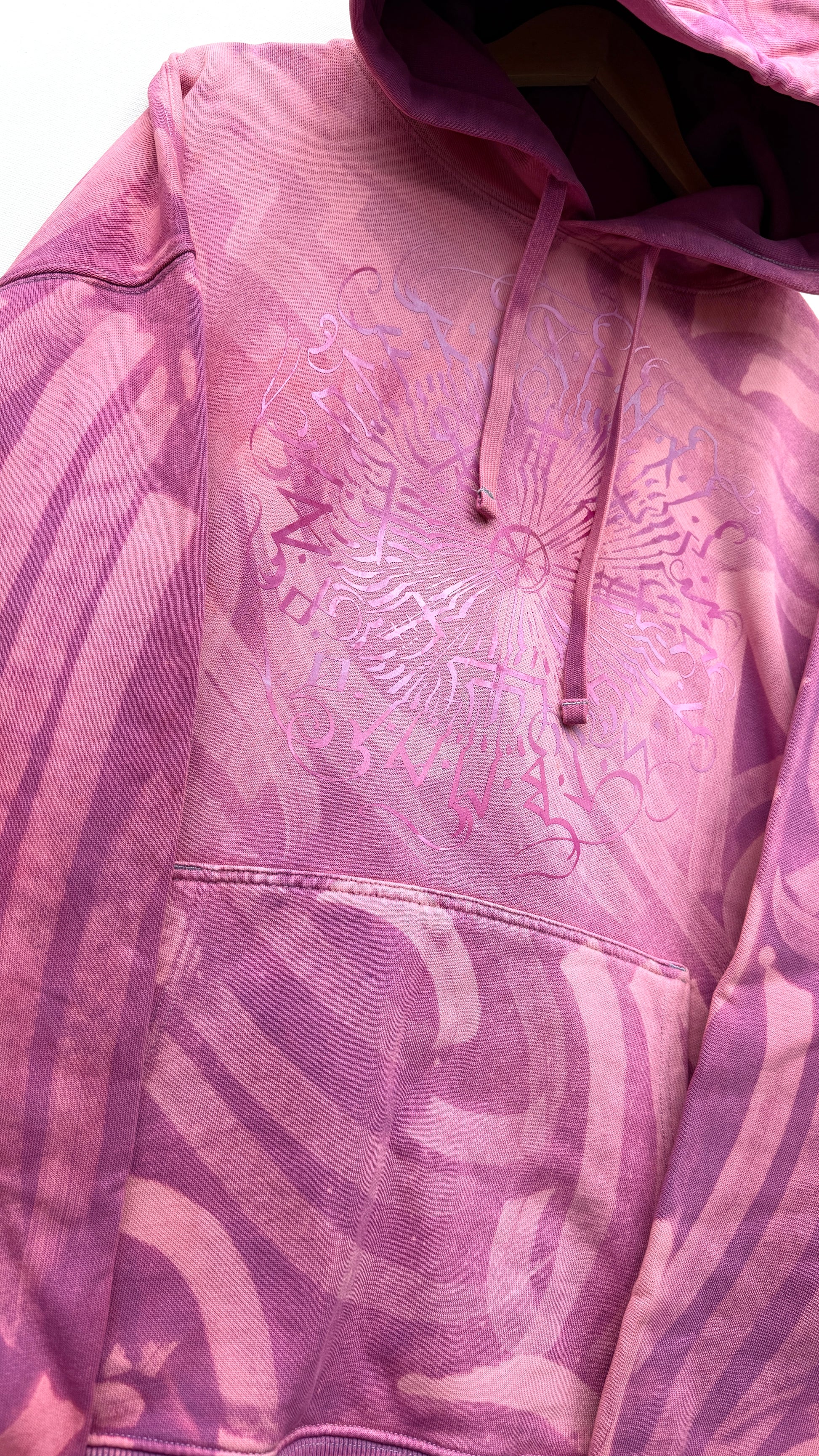 Hand-painted Viking Vegvisir hoodie, handmade streetwear from Finland | Helsinki