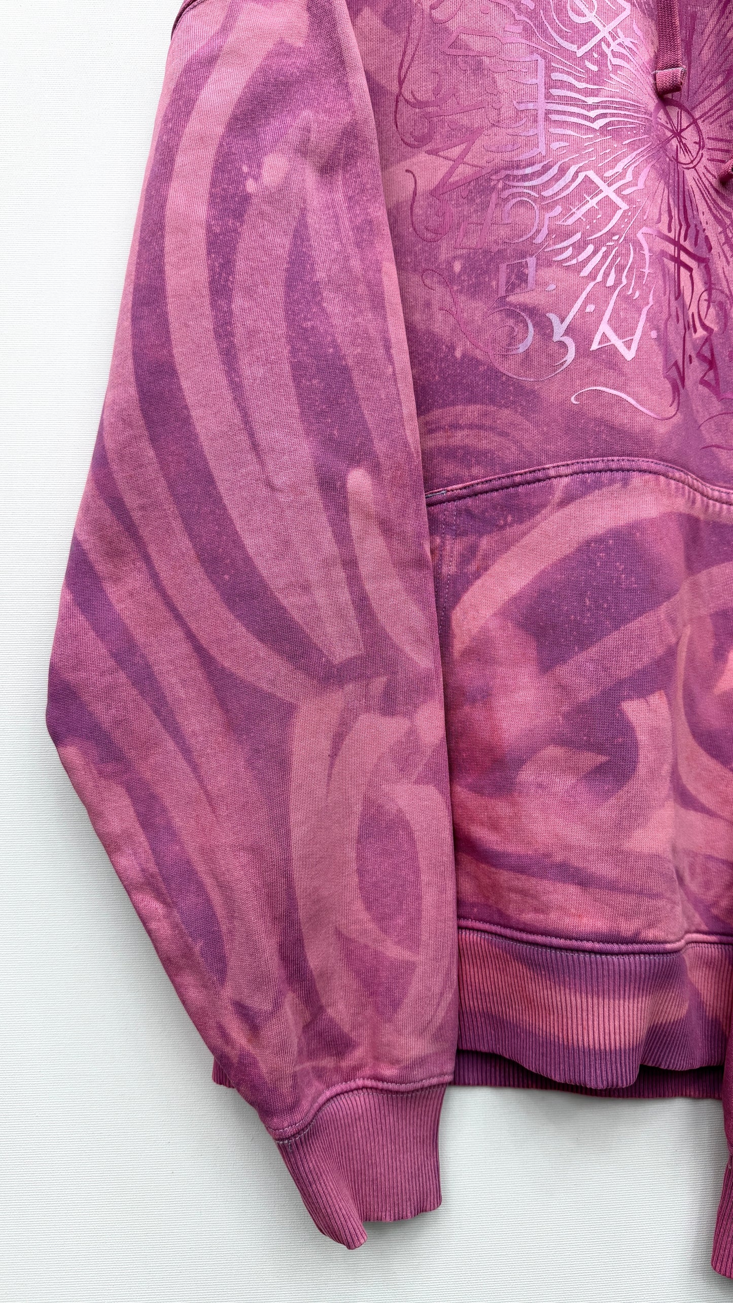 Hand-painted Viking Vegvisir hoodie, handmade streetwear from Finland | Helsinki