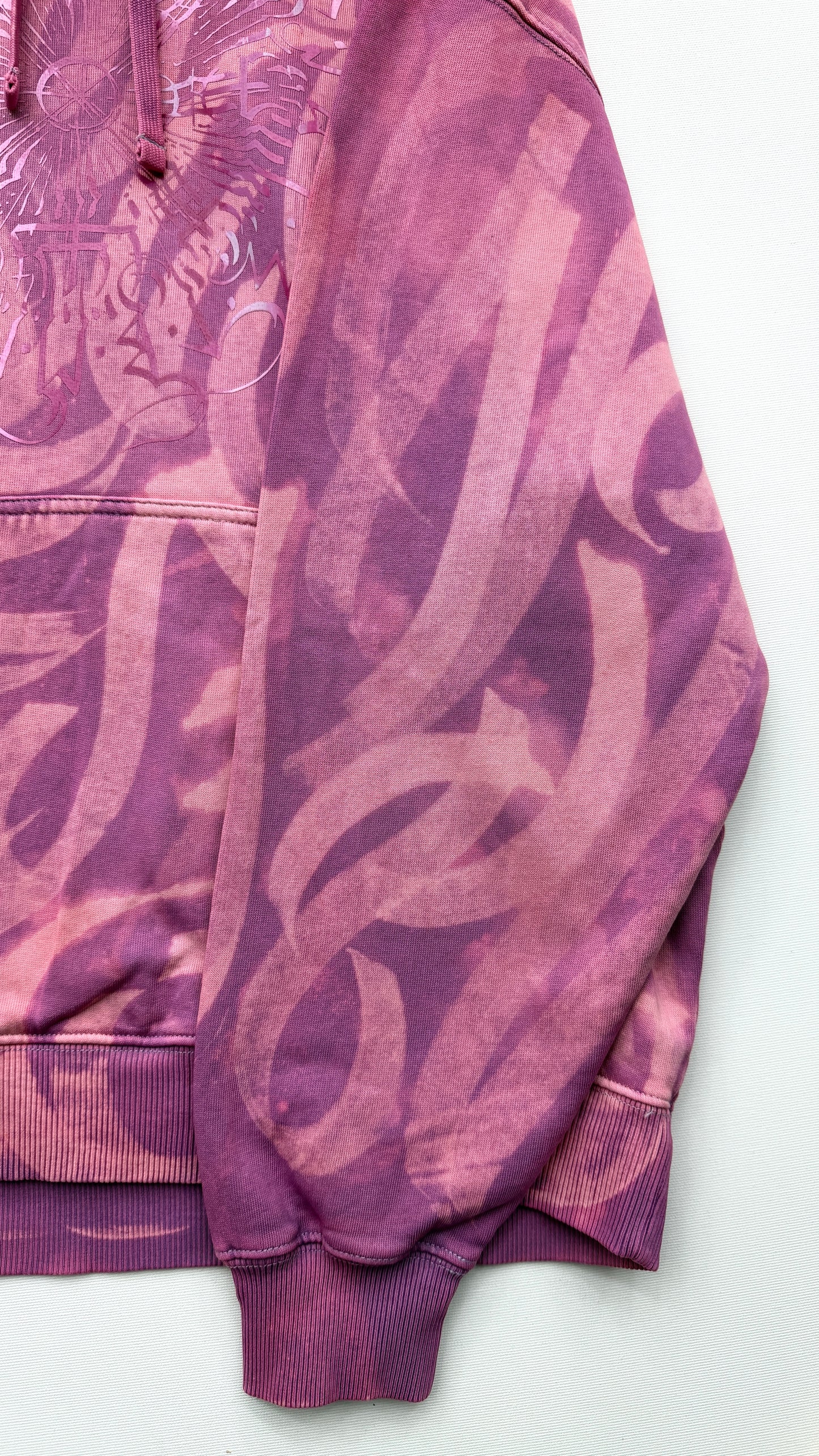 Hand-painted Viking Vegvisir hoodie, handmade streetwear from Finland | Helsinki